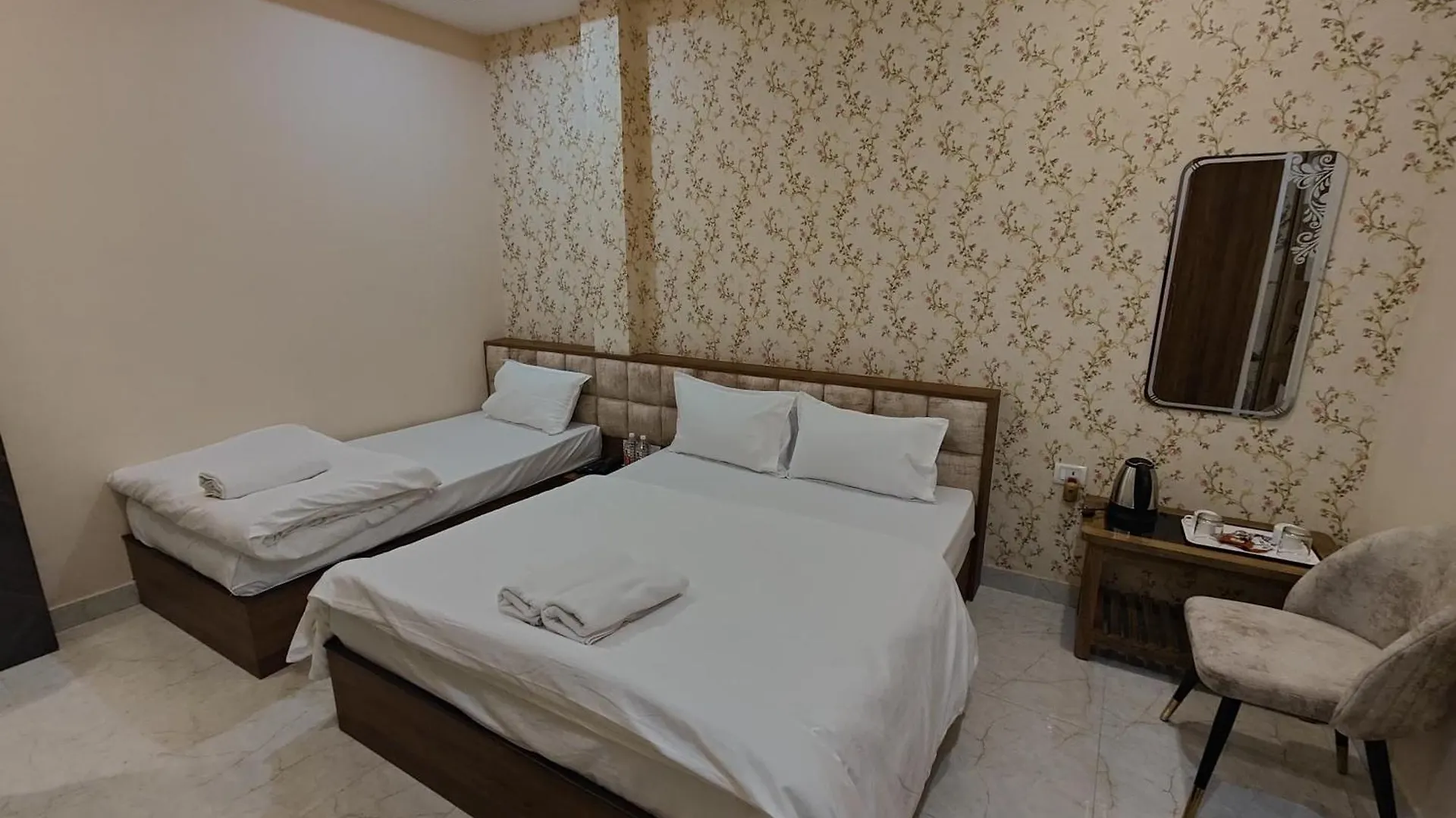 Hotel Mangal Murti バラナシ 0*,  インド